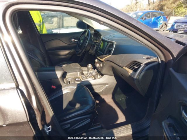 1C4PJMDB9GW186904 Jeep Cherokee Limited