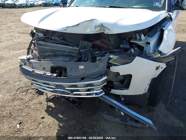 1FM5K8D82HGC81957 Ford EXPLORER XLT