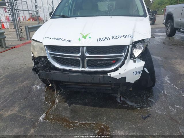 2C4RDGBG6ER380568 Dodge Grand Caravan Se