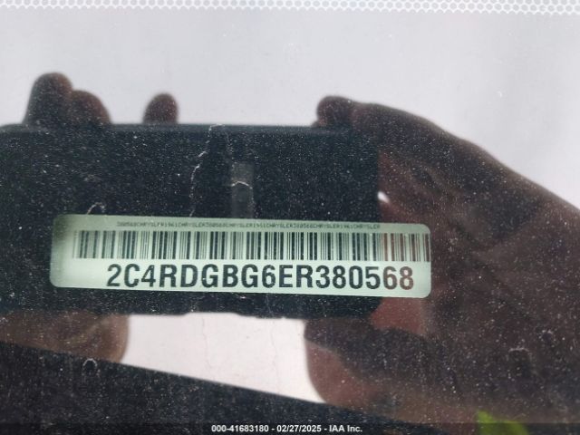 2C4RDGBG6ER380568 Dodge Grand Caravan Se