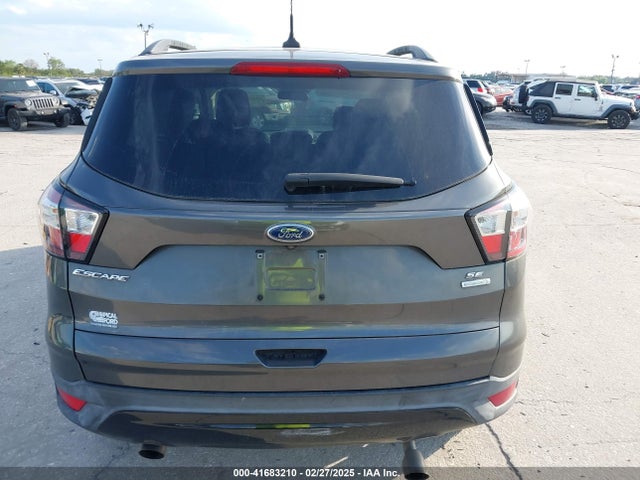 Ford ESCAPE SE 2018 1FMCU0GD1JUC32509 Image 17