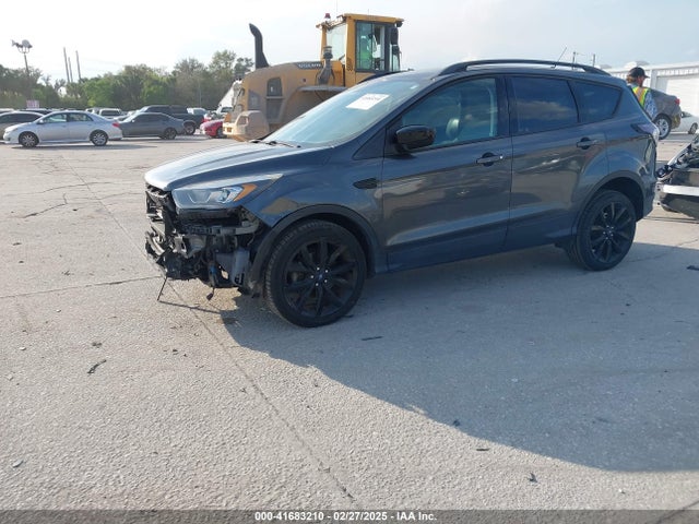 Ford ESCAPE SE 2018 1FMCU0GD1JUC32509 Image 2