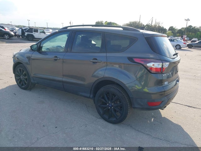 Ford ESCAPE SE 2018 1FMCU0GD1JUC32509 Image 3