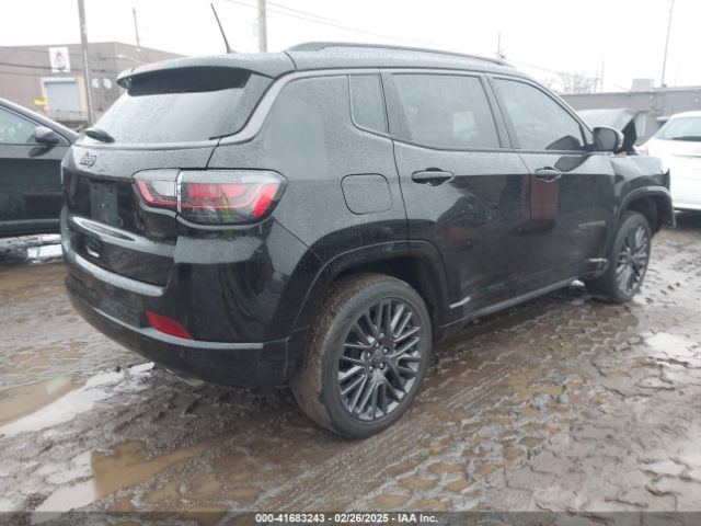 3C4NJDCB1NT142939 Jeep Compass High Altitude 4x4