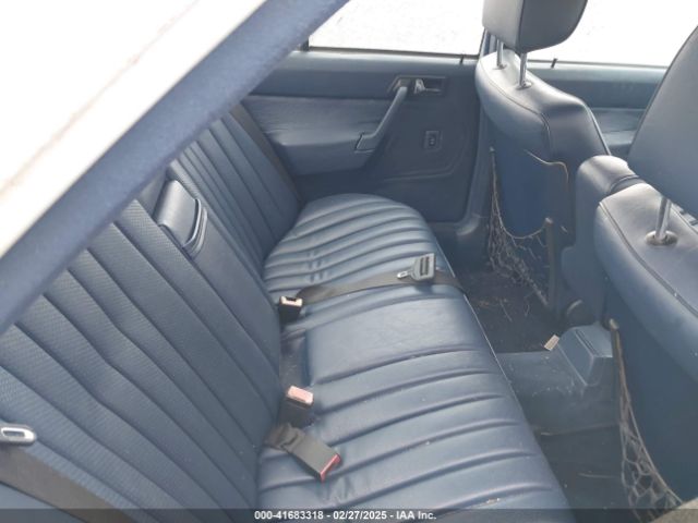 1991 MERCEDES-BENZ 190 WDBDA29D6MF765182 Photo 7
