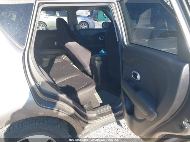 KIA Soul 2016 KNDJN2A20G7369699 Image 8