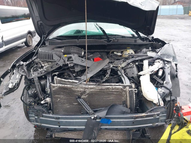 3GNKBHR46MS522595 Chevrolet Blazer Awd 2lt
