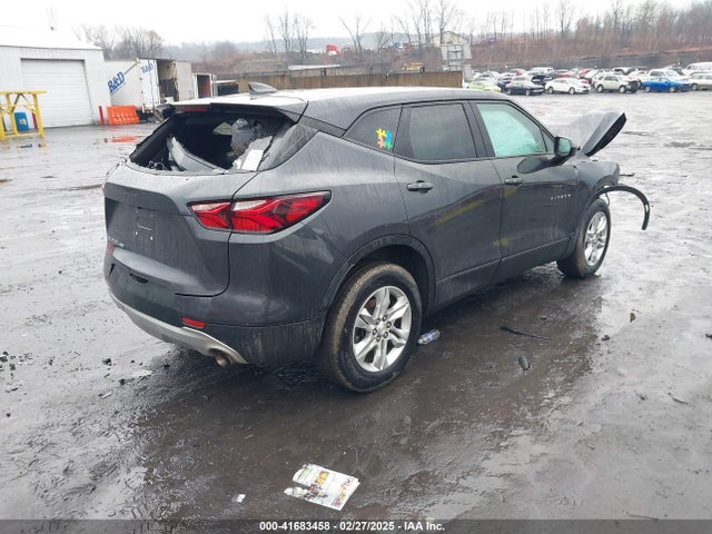 3GNKBHR46MS522595 Chevrolet Blazer Awd 2lt