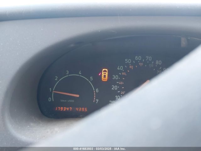 1999 SAAB 9-3 YS3DD58NXX2077579 Photo 6