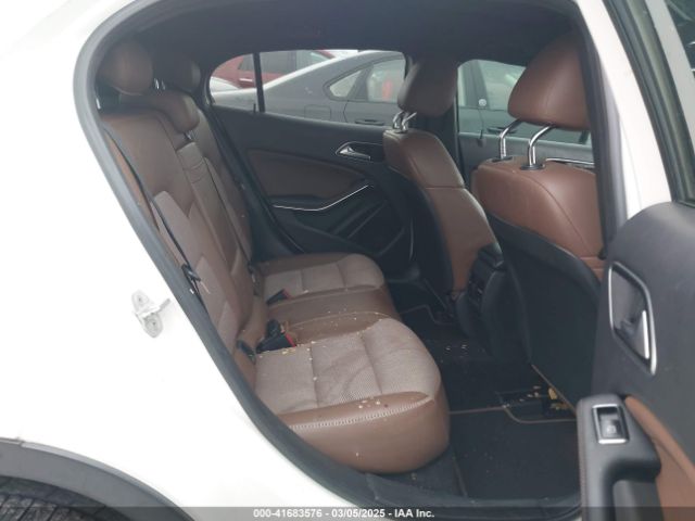 WDCTG4GB7FJ036868 Mercedes-Benz Gla 250 4matic