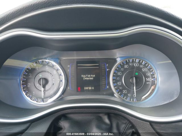 2015 CHRYSLER 200 1C3CCCABXFN680916 Photo 6