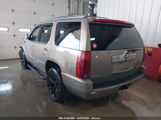 2007 CADILLAC ESCALADE 1GYFK63857R408082 Photo 2
