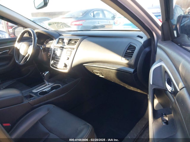 1N4AL3AP2JC239743 Nissan Altima 2.5 Sl