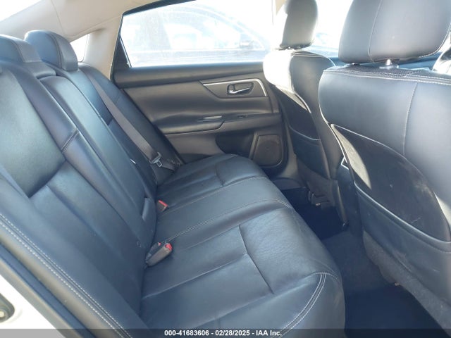 1N4AL3AP2JC239743 Nissan Altima 2.5 Sl