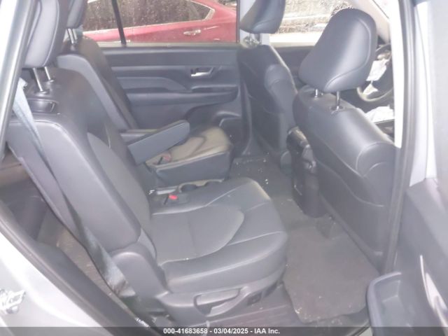 5TDAAAB54RS060678 Toyota Grand Highlander Xle