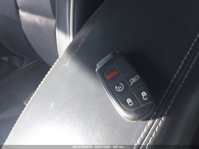 1C4RJECG9EC522075 Jeep Grand Cherokee Overland