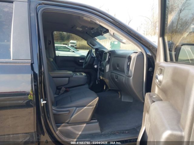3GCUYBEF4KG102693 Chevrolet Silverado 1500 Custom