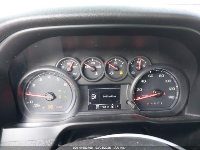3GCUYBEF4KG102693 Chevrolet Silverado 1500 Custom