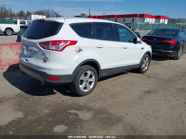 Ford ESCAPE SE 2015 1FMCU9GX4FUA45853 Image 4