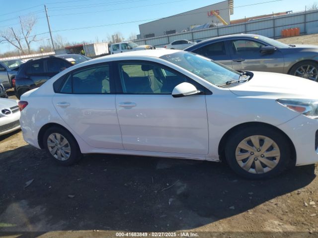 3KPA24AB7KE198561 KIA RIO S