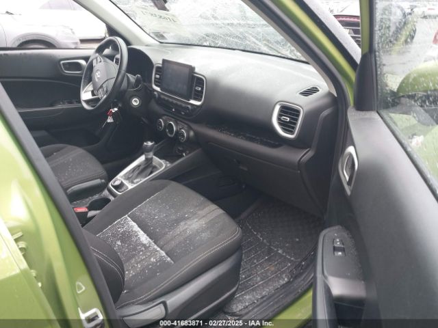 KMHRC8A39MU125109 Hyundai Venue Sel