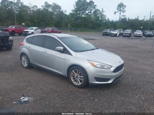 41683930 :رقم المزاد ، 1FADP3K21HL302023 vin ، 2017 Ford Focus Se مزاد بيع