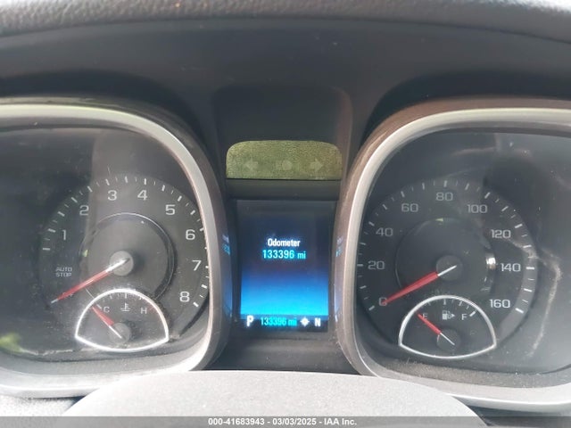 1G11E5SL9EF121696 Chevrolet MALIBU 2LT
