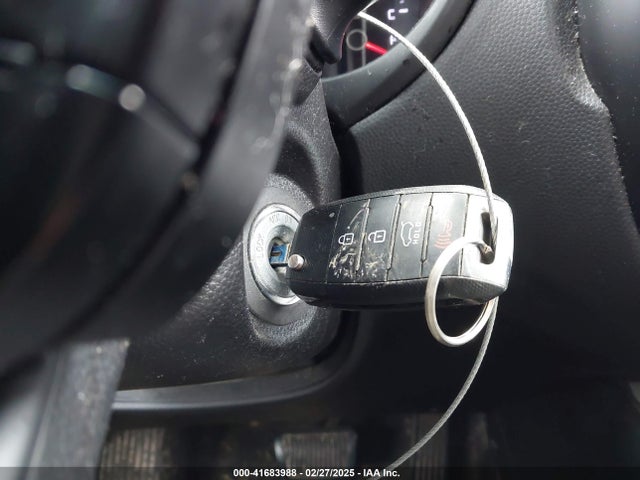 KIA SOUL + 2016 KNDJP3A57G7822114 Image 11