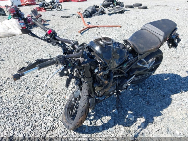 Honda CBF300 NA 2024 MLHNC5558R5400710 Image 2