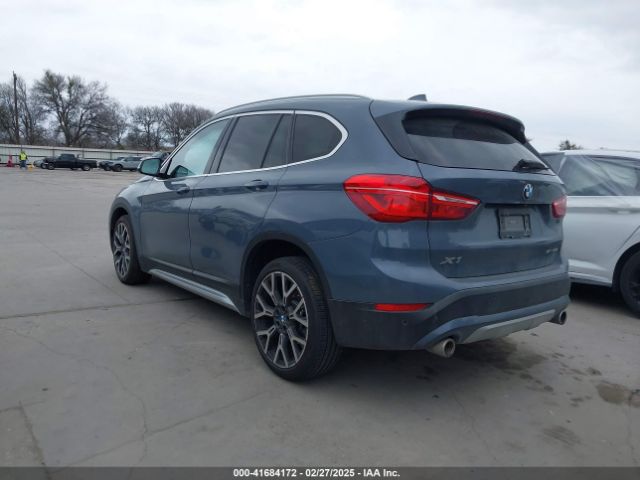 2021 BMW X1 WBXJG7C07M5S69810 Photo 2