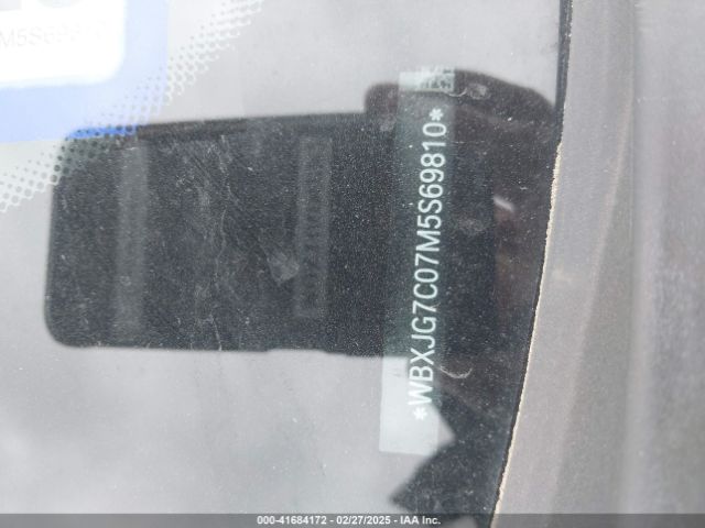 2021 BMW X1 WBXJG7C07M5S69810 Photo 8
