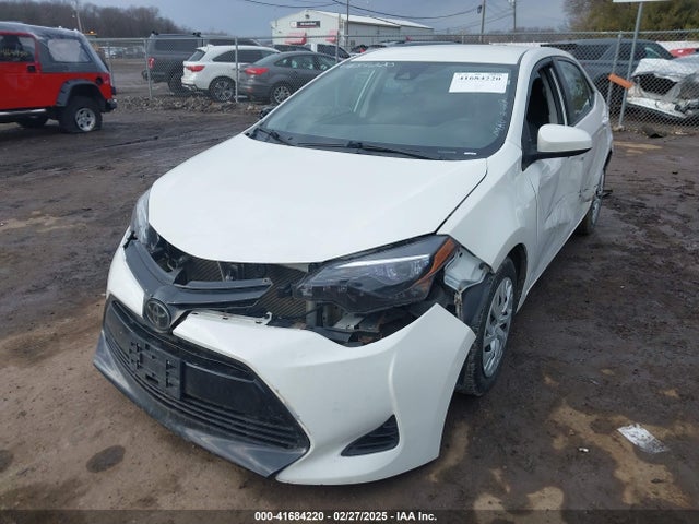 5YFBURHE8KP907766 Toyota COROLLA LE
