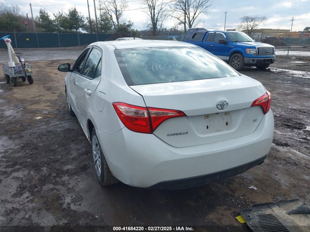 5YFBURHE8KP907766 Toyota COROLLA LE