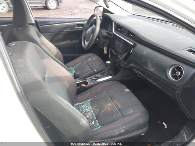 5YFBURHE8KP907766 Toyota COROLLA LE