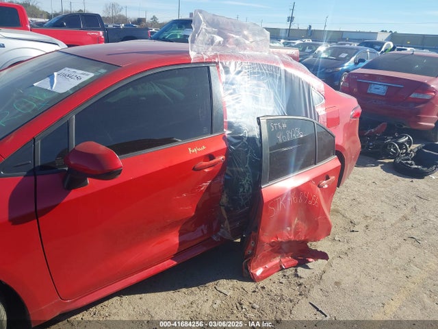 JTDEPRAE5LJ106071 Toyota COROLLA LE