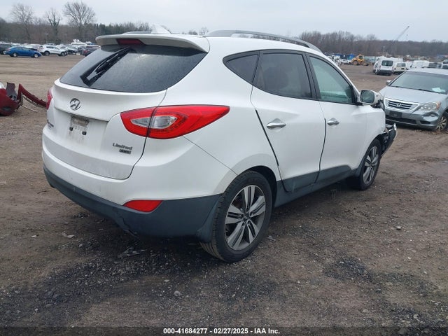 KM8JUCAG1EU945945 Hyundai Tucson Limited