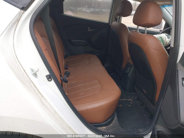 KM8JUCAG1EU945945 Hyundai Tucson Limited