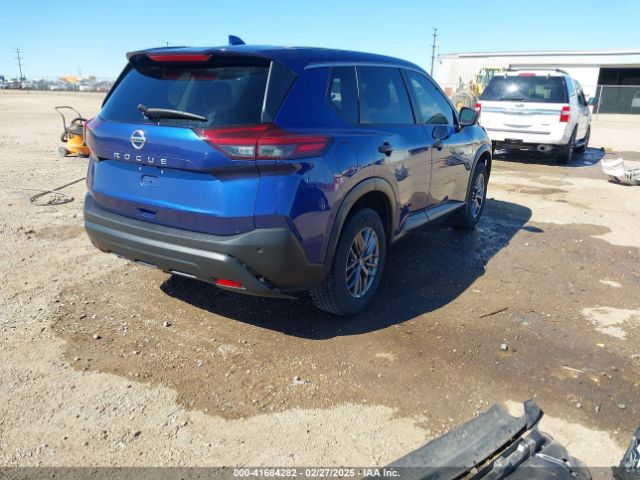 JN8AT3AAXMW004049 Nissan Rogue S Fwd