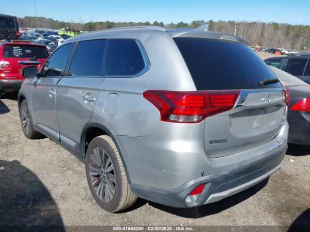 JA4AD3A38KZ010769 Mitsubishi Outlander Sel
