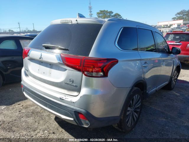 JA4AD3A38KZ010769 Mitsubishi Outlander Sel