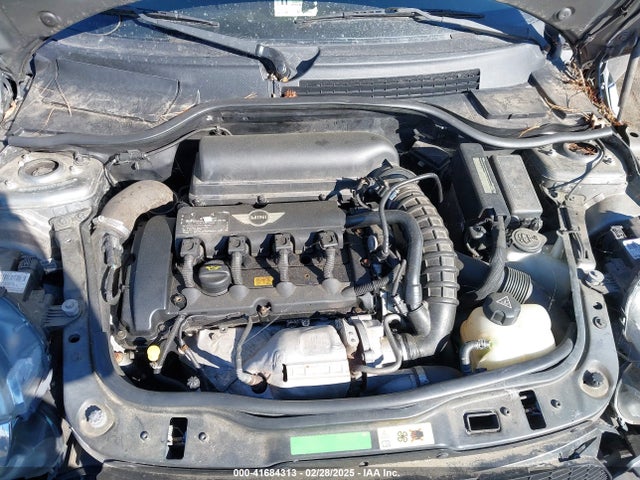 2010 MINI COOPER S WMWMF7C57ATX45924 Photo 9