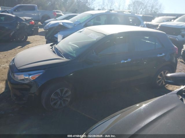 3KPA25AD8NE443590 KIA Rio 5-door S