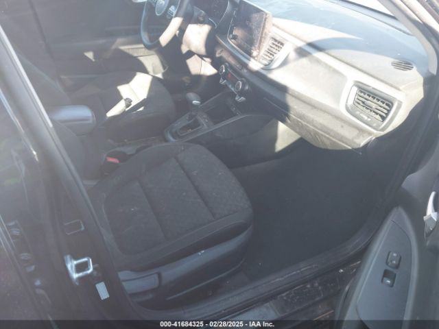 3KPA25AD8NE443590 KIA Rio 5-door S