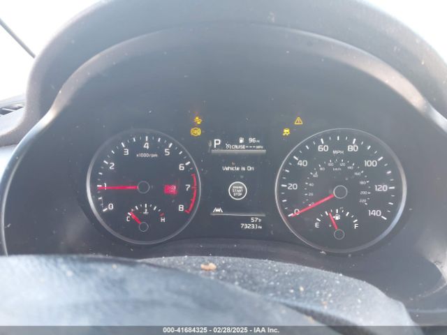 3KPA25AD8NE443590 KIA Rio 5-door S
