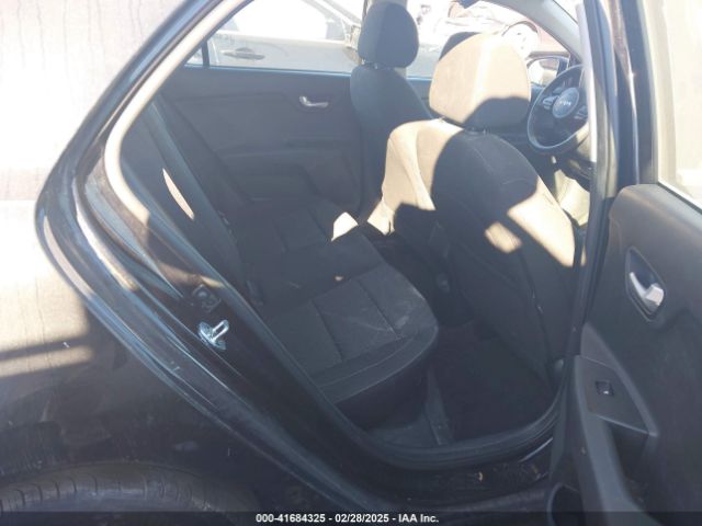 3KPA25AD8NE443590 KIA Rio 5-door S