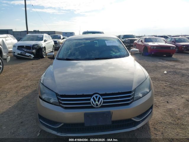 1VWAS7A38FC009632 Volkswagen Passat 1.8t Wolfsburg Edition