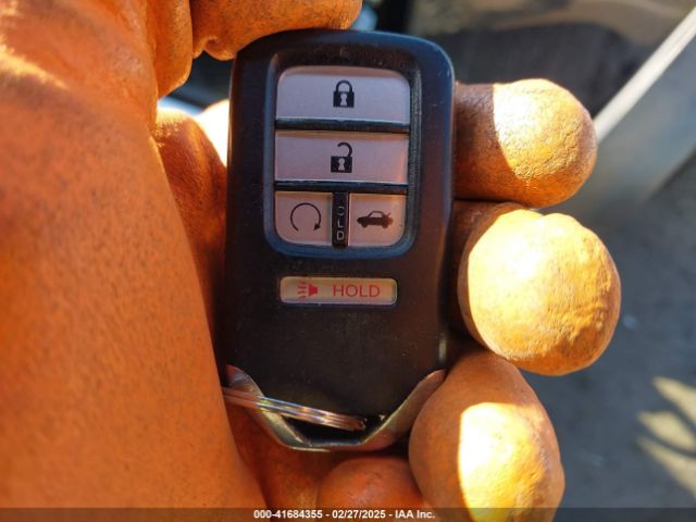 19XZE4F97KE019824 Honda Insight Touring