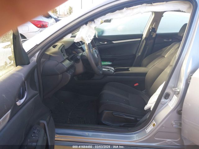 2HGFC2F58JH571072 Honda Civic Lx