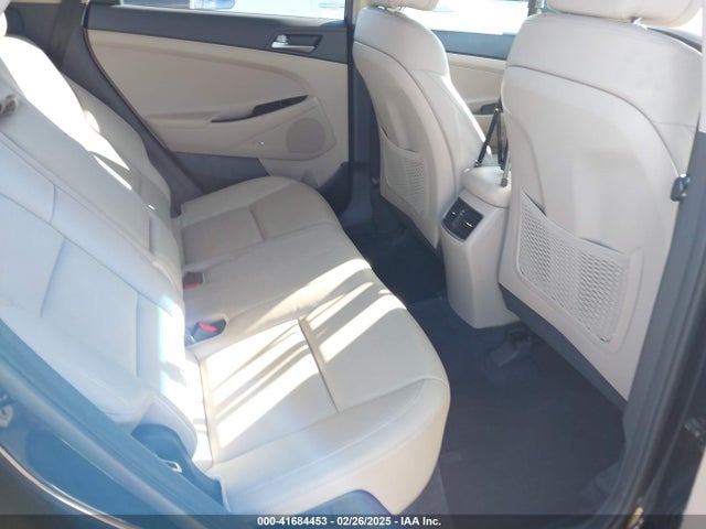 KM8J33A46JU779828 Hyundai Tucson Sel Plus