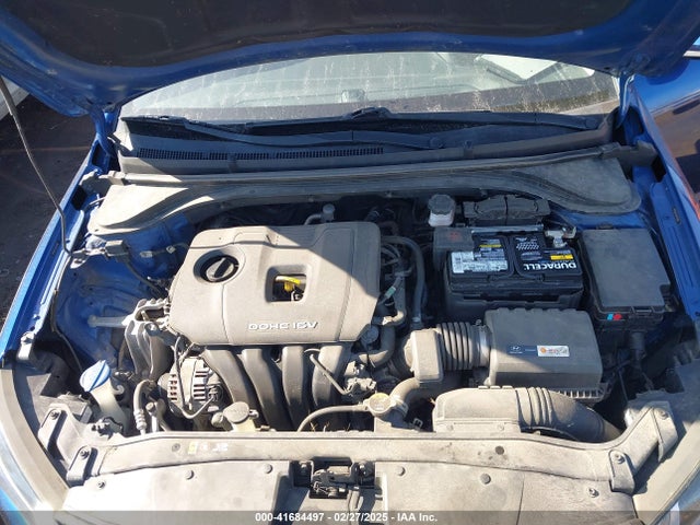 5NPD84LF2JH239961 Hyundai ELANTRA SEL
